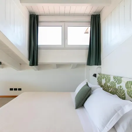 Harvey & Hotel 4*